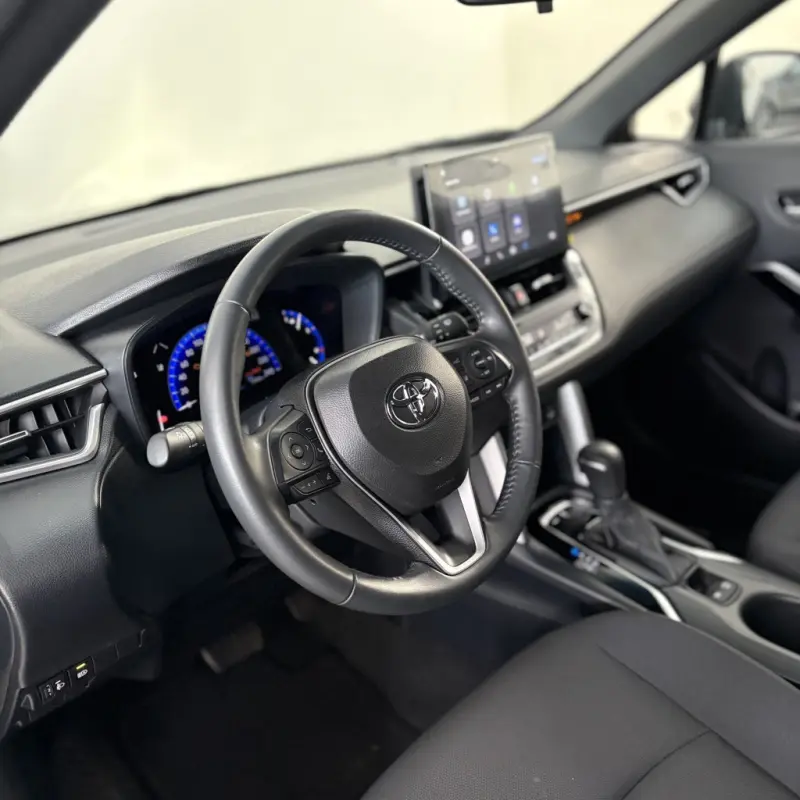 Corolla Cross - Foto