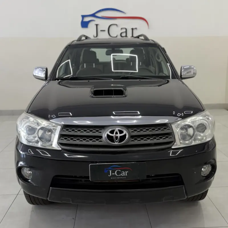 Hilux SW4 - Foto
