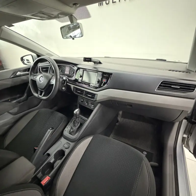 Polo Hatch - Foto