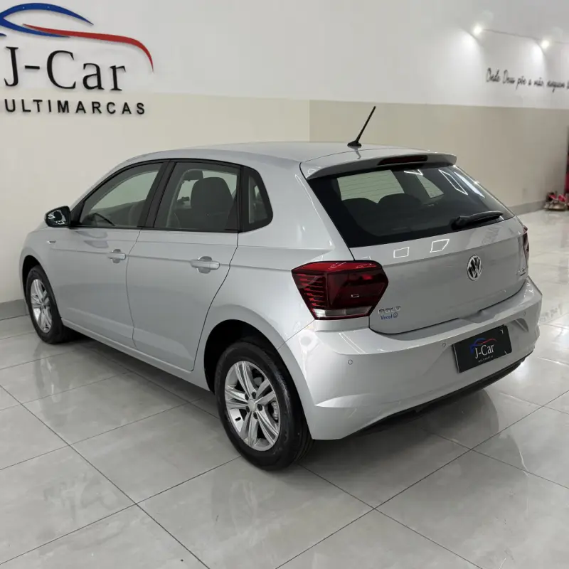 Polo Hatch - Foto