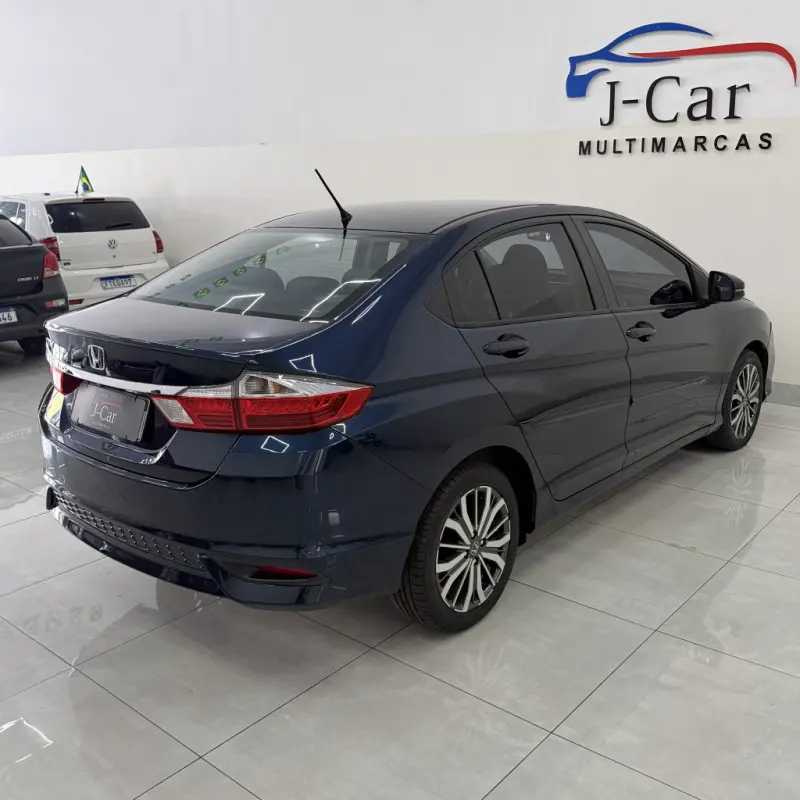 City Sedan - Foto