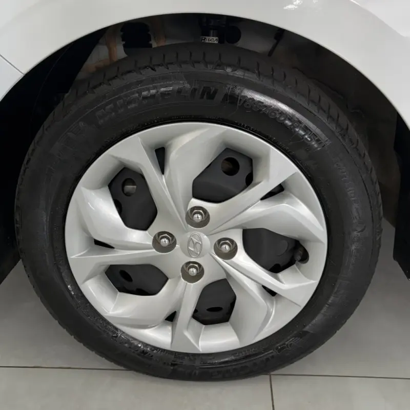 HB 20 Hatch - Foto
