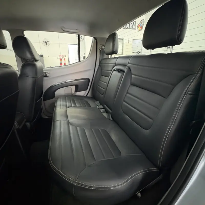 L 200 Triton - Foto