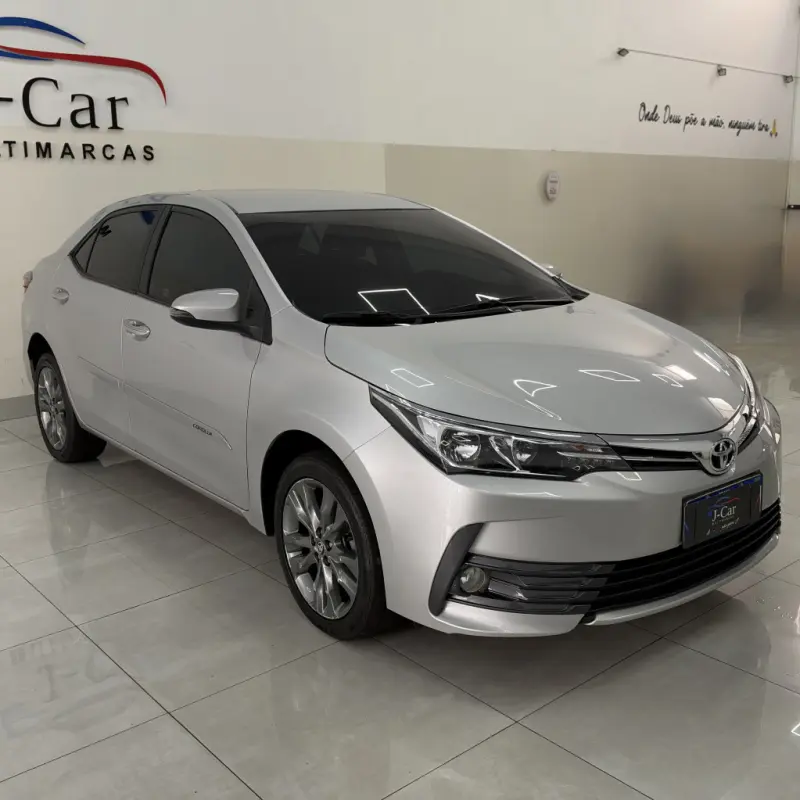 Corolla - Foto
