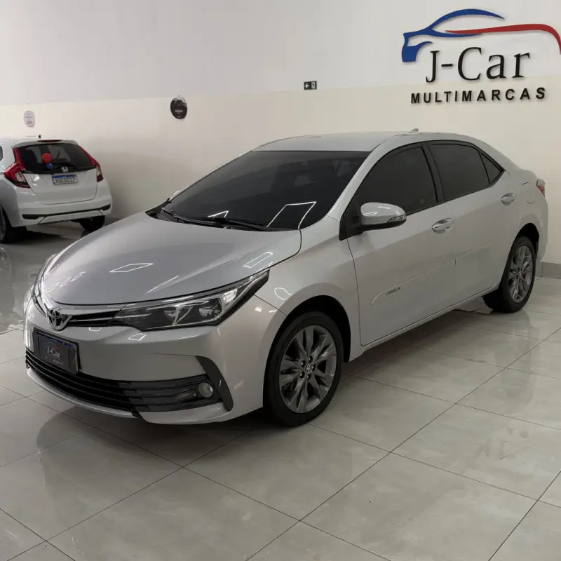 Corolla - Foto