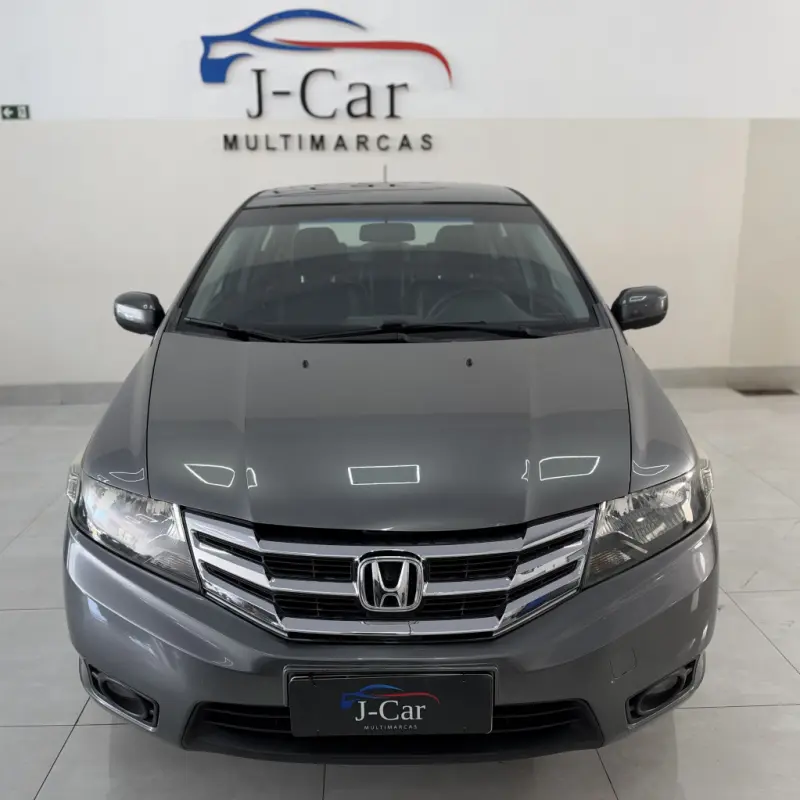 City Sedan - Foto
