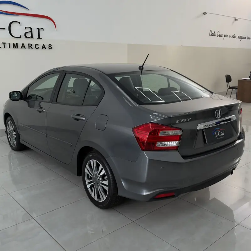 City Sedan - Foto